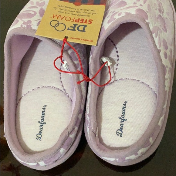 Slippers - Picture 2 of 4